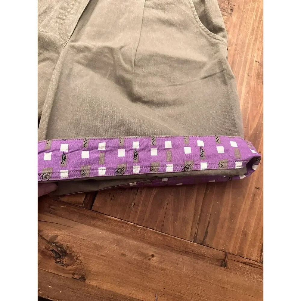Vintage Nike Girls Size Medium Pull On Khaki Shorts Golf Walking Geometric Hem
